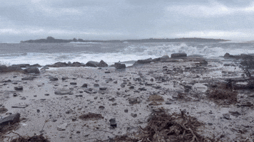 'Wasn't Safe to Walk': Coastal Flood Warning Issued for Beaches in Maine