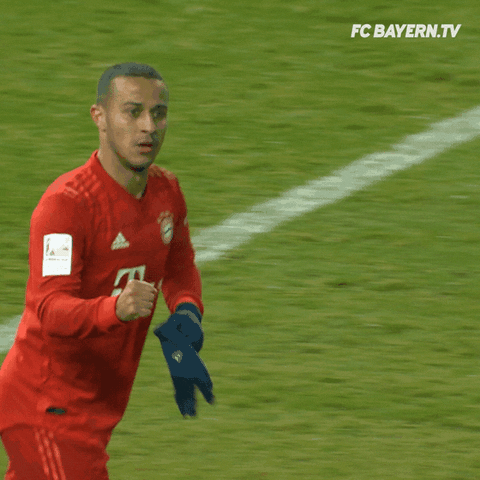 Happy Champions League GIF by FC Bayern Munich