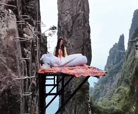 58d4b6a0e8004dd6a499524384e88c9f giphyupload GIF