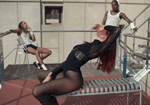 fororegon dua lipa GIF