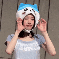Heejin GIF