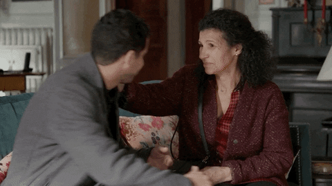 family love GIF by Un si grand soleil