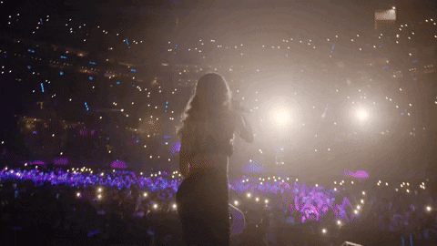 Mia Colucci Concert GIF by RBD