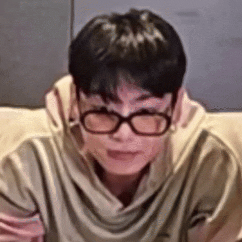 Jungkook GIF
