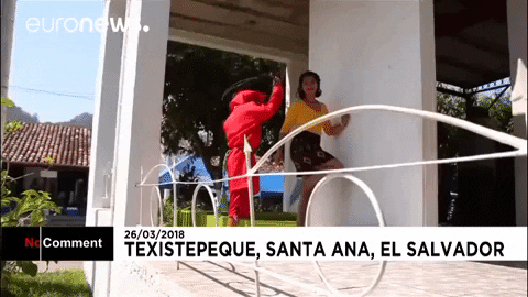 Devil Whip GIF by euronews