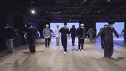 Ikon Bobby GIF