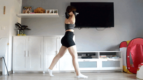Monakraljica giphygifmaker split squat GIF