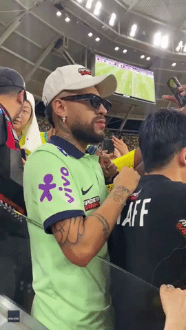 Football Fans Go Wild for Neymar Lookalike