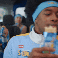 React Bus GIF by Kellanova Europe