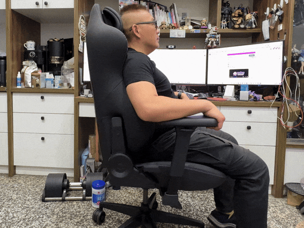 Cooler Master Hybrid M 電競工學按摩椅：按摩、辦公、遊戲一次滿足，更聰明的全能電競椅 - 電腦王阿達