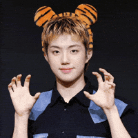 Evnne GIF