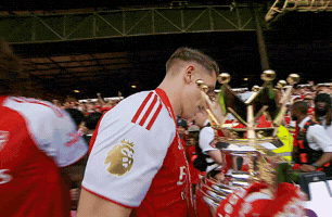 Viktor Gyokeres GIF by memes