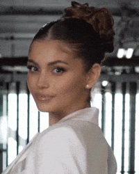 Ignacia Fernández GIF