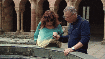 Bed And Breakfast Bb GIF by RTL