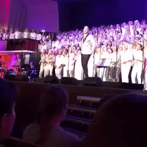 Thousand-Strong Choir Pays Beautiful Tribute to Avicii in Stockholm