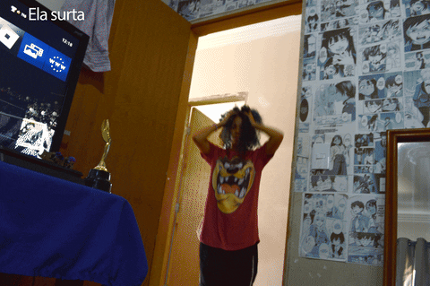 liviaalmeida06 giphyupload GIF