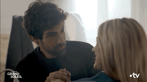 Couple Love GIF by Un si grand soleil