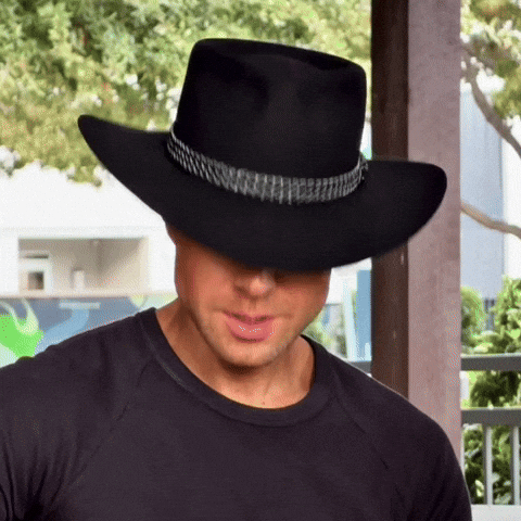 90 Day Fiance Hello GIF by Dylan Yeandle