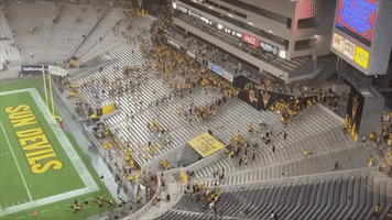 Dust Storm Delays Football Game and Clears Bleachers at Arizona State