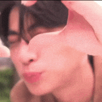 gulf_phiballsid love kiss gulf gulfkanawut GIF