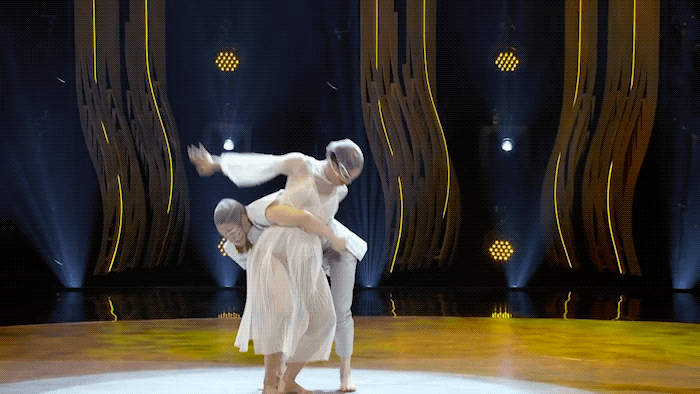 fox danceonfox GIF by So You Think You Can Dance