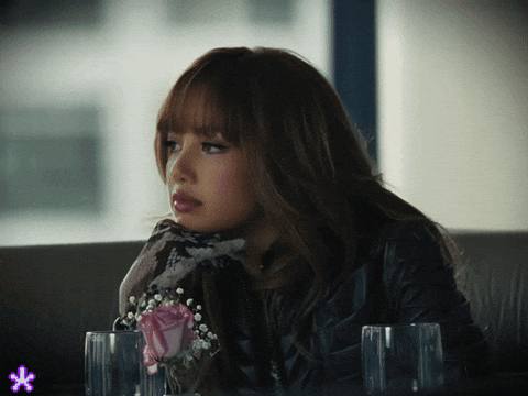 Lisa Blackpink GIF