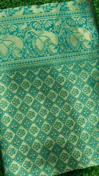 Buy Now Fashion GIF by ArtistryC