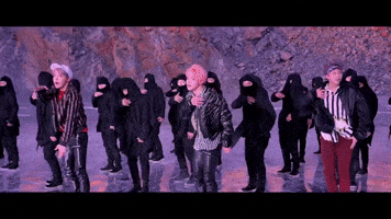 k-pop v GIF