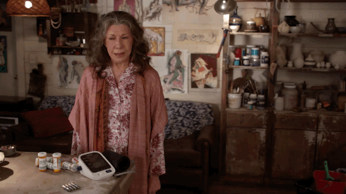 lily tomlin netflix GIF by Grace and Frankie