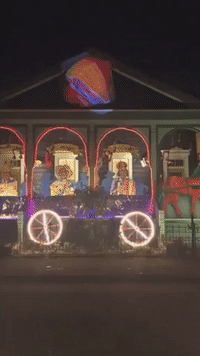 New Orleans 'House Floats' Fill Mardi Gras Void After Parades Canceled Due to COVID
