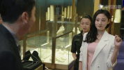 wo de qian ban sheng GIF
