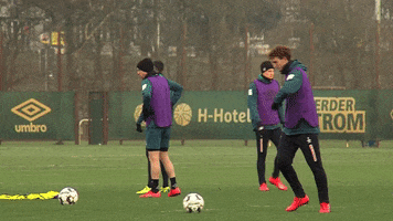 training josh GIF by SV Werder Bremen