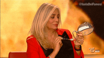 mara GIF by Isola dei Famosi