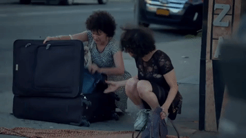 broadcity season 2 episode 4 broad city knockoffs GIF