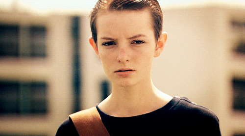 dakota blue richards skins gen 3 GIF