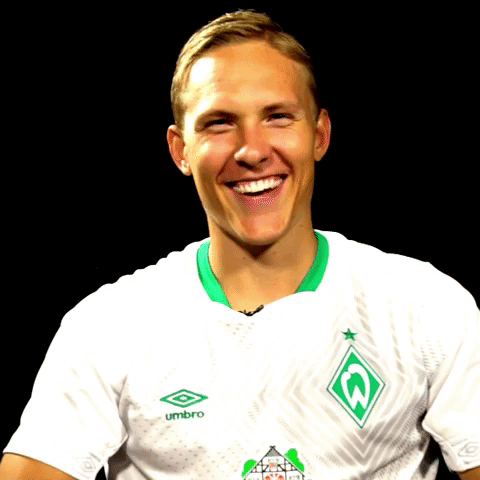 augustinsson smile GIF by SV Werder Bremen