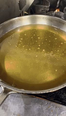 eltrapichepty giphyupload hojaldra GIF