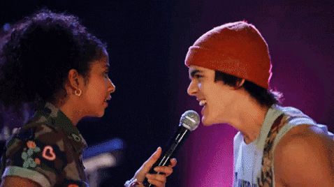 FebreTeen giphygifmaker julie and the phantoms julie e os fantasmas GIF