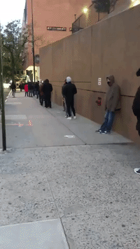 Long Lines in Manhattan as Polls Open on Election Day