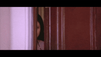 Kajol Annoyed By Neighbor