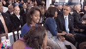 twitter delivers GIF