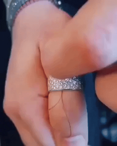comment-economiser giphyupload GIF