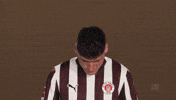 Look Up St Pauli GIF by Bundesliga