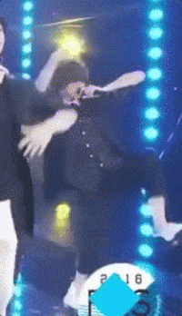 inoo kei GIF