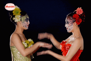 SidralMundet red green apple hands GIF