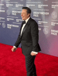 Awkward Red Carpet GIF by MOODMAN