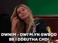 carwpiws pump cymraeg s4c teledu GIF