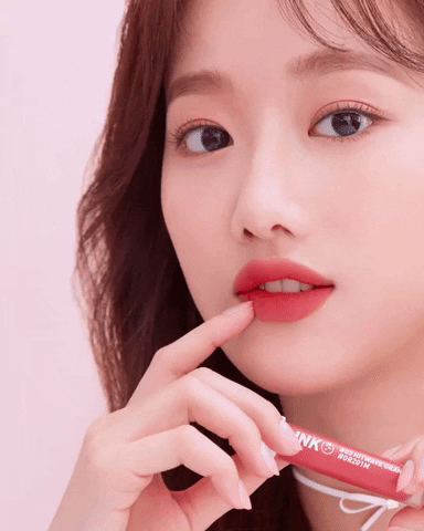 giphygifmaker sticker beauty makeup lips GIF