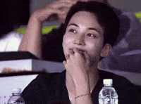 세븐틴 Yoon Jeonghan GIF