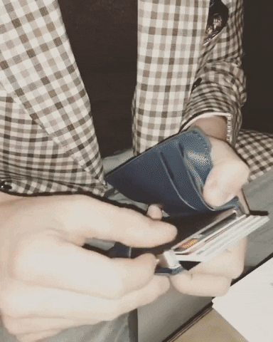 maniwonders fashion eat tap dinner GIF